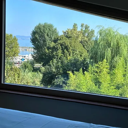 Mansarda A Due Passi Dal Lago Marta