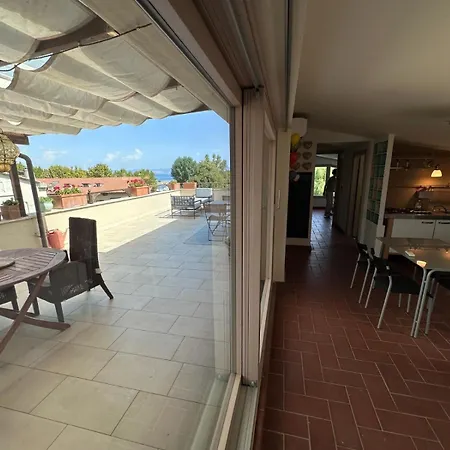Apartmán Mansarda A Due Passi Dal Lago Marta